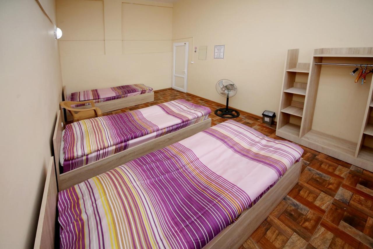 Hostel Mandaria Kutaisi Exterior photo