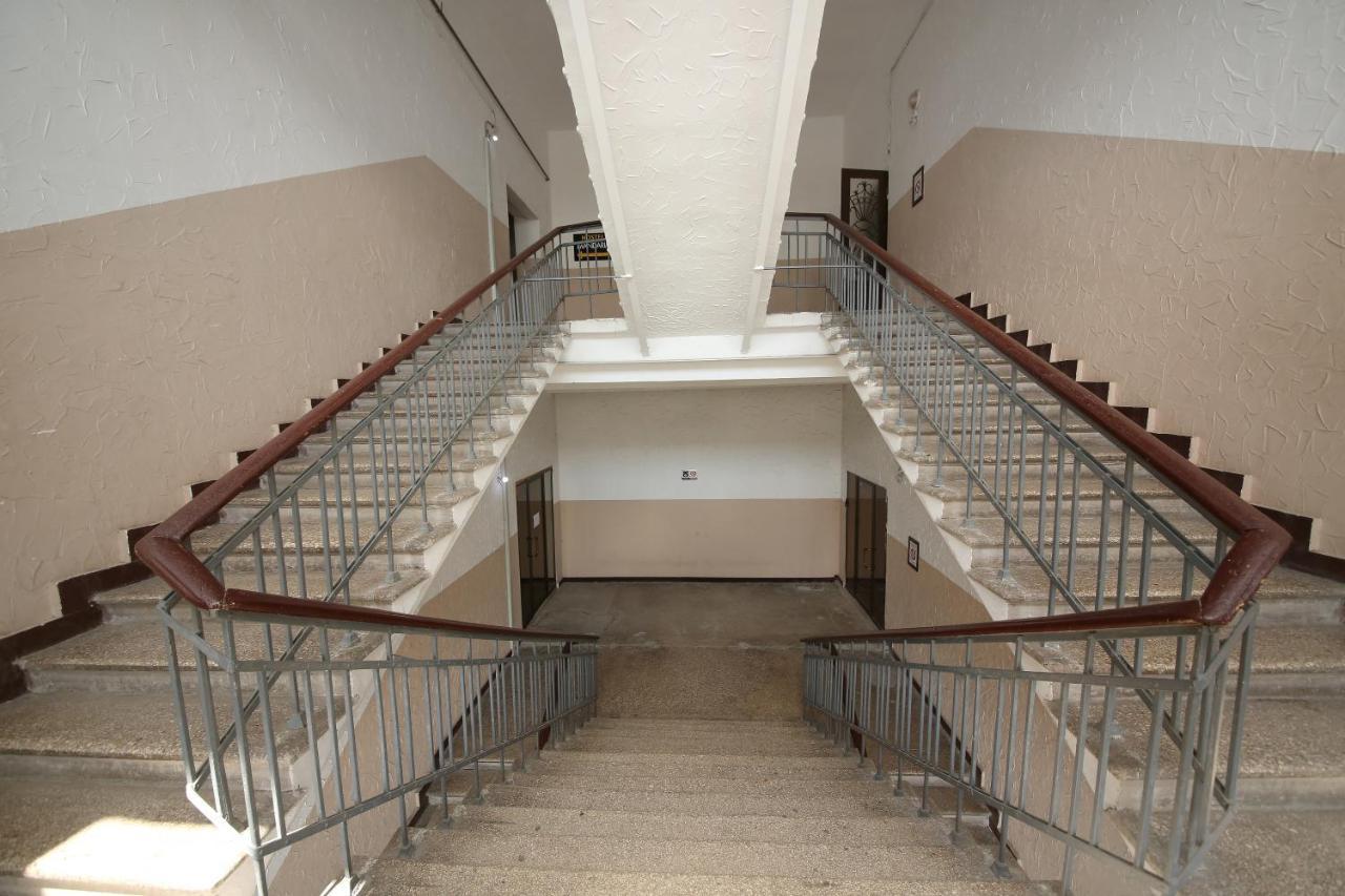 Hostel Mandaria Kutaisi Exterior photo