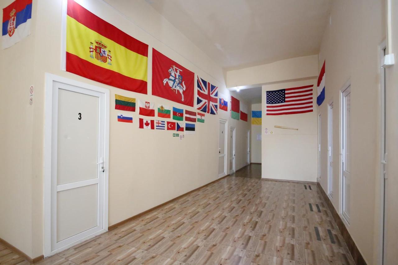 Hostel Mandaria Kutaisi Exterior photo