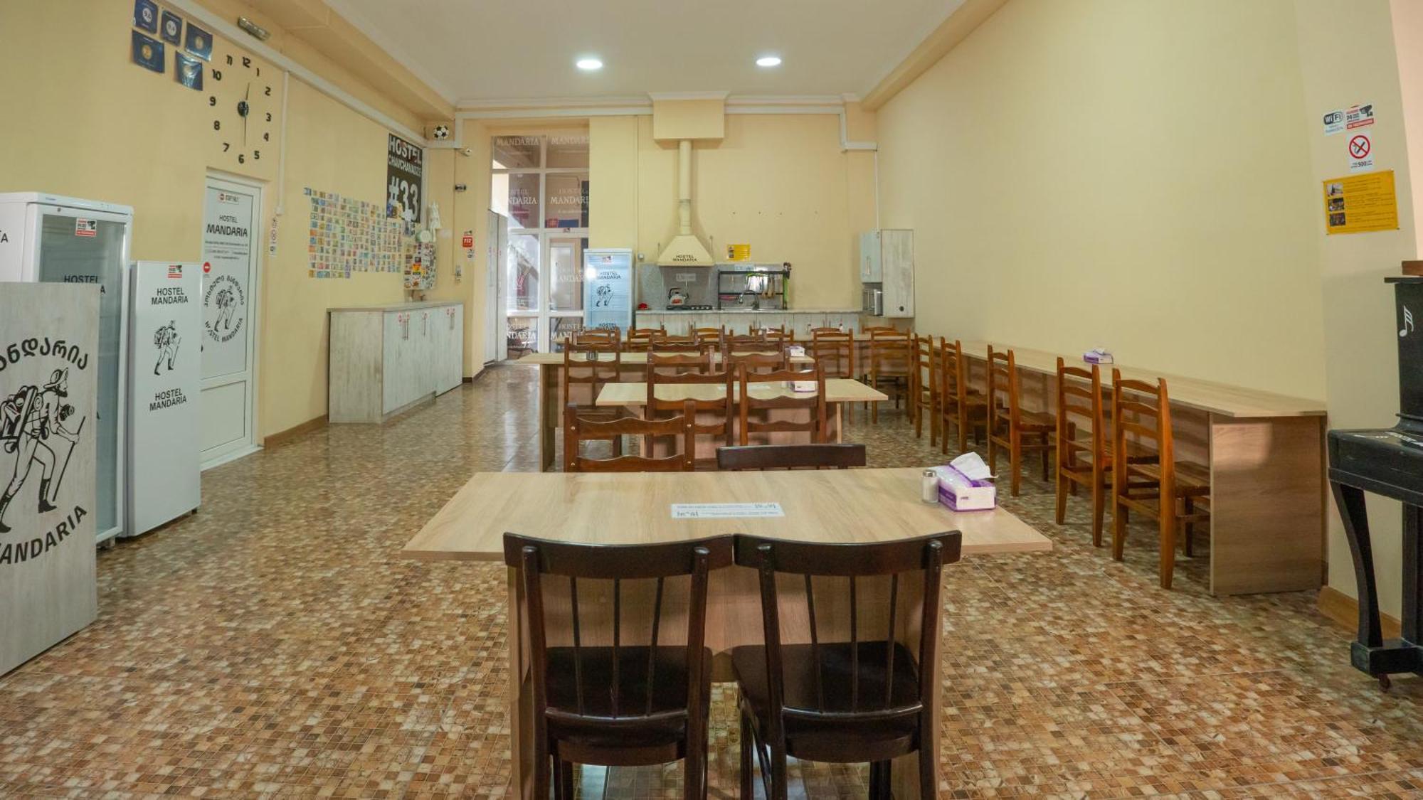Hostel Mandaria Kutaisi Exterior photo